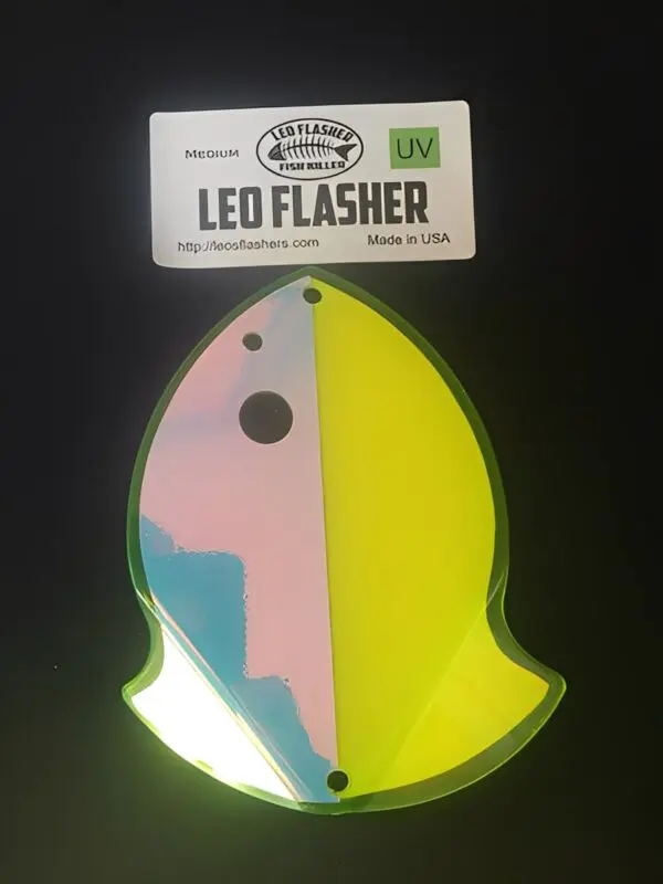 Fishing flasher with packaging on display.